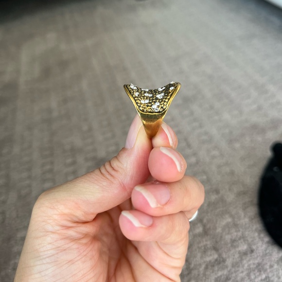 Unique Ring - Approximately Size 7.75 - Picture 9 of 9